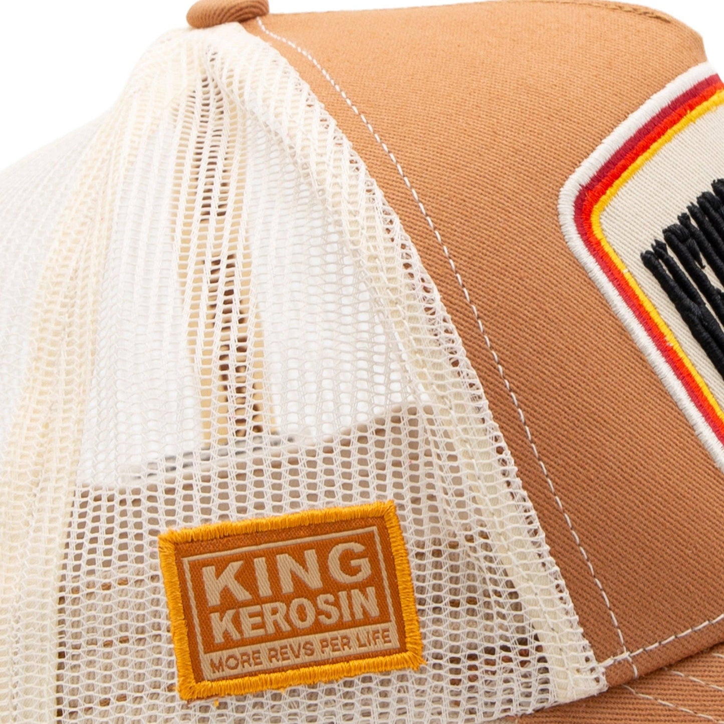 Casquette de camionneur 'Ne baise jamais un baiseur' en brun clair