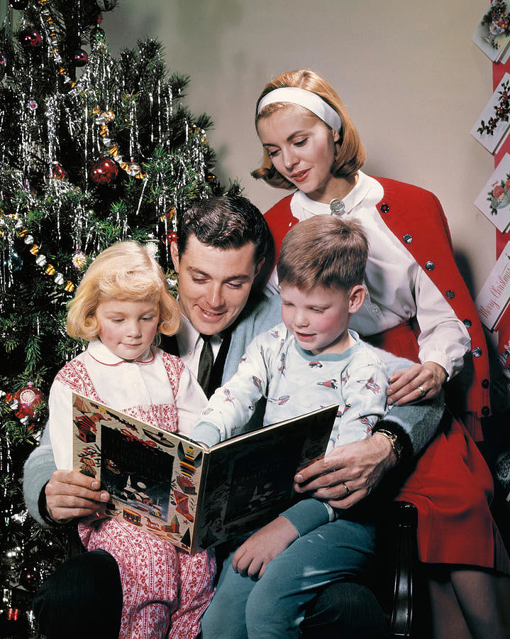 1960s-family-by-christmas-tree-father-vintage-images.jpg__PID:3af37c80-b7ea-4874-9d9c-85c4aca178ad
