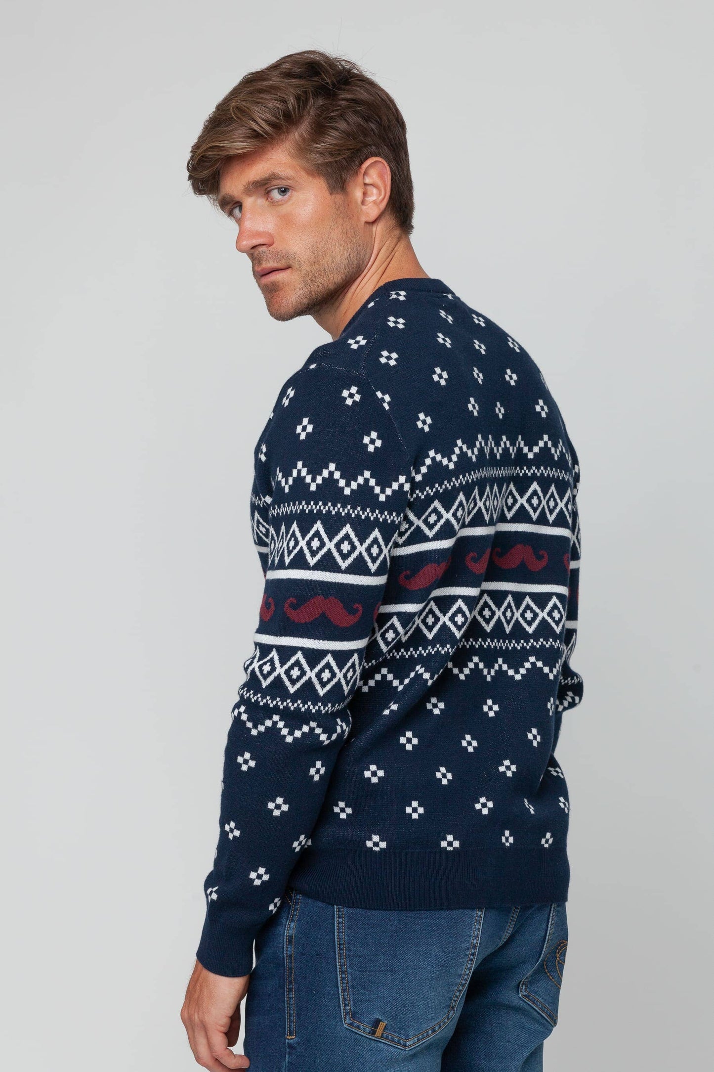 Pull de Noël Col Rond – Motif Intarsia – modèle Barniz