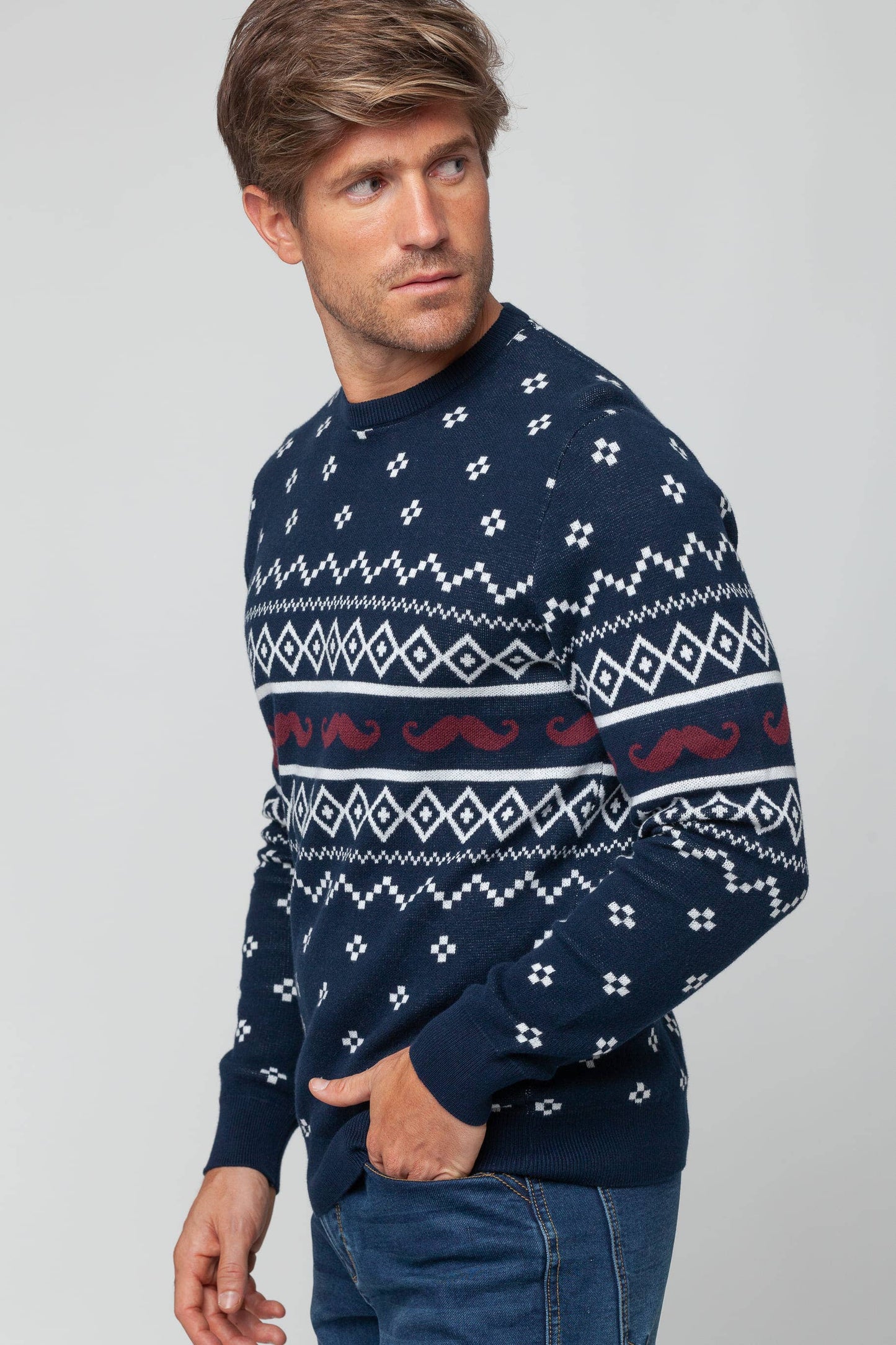 Pull de Noël Col Rond – Motif Intarsia – modèle Barniz