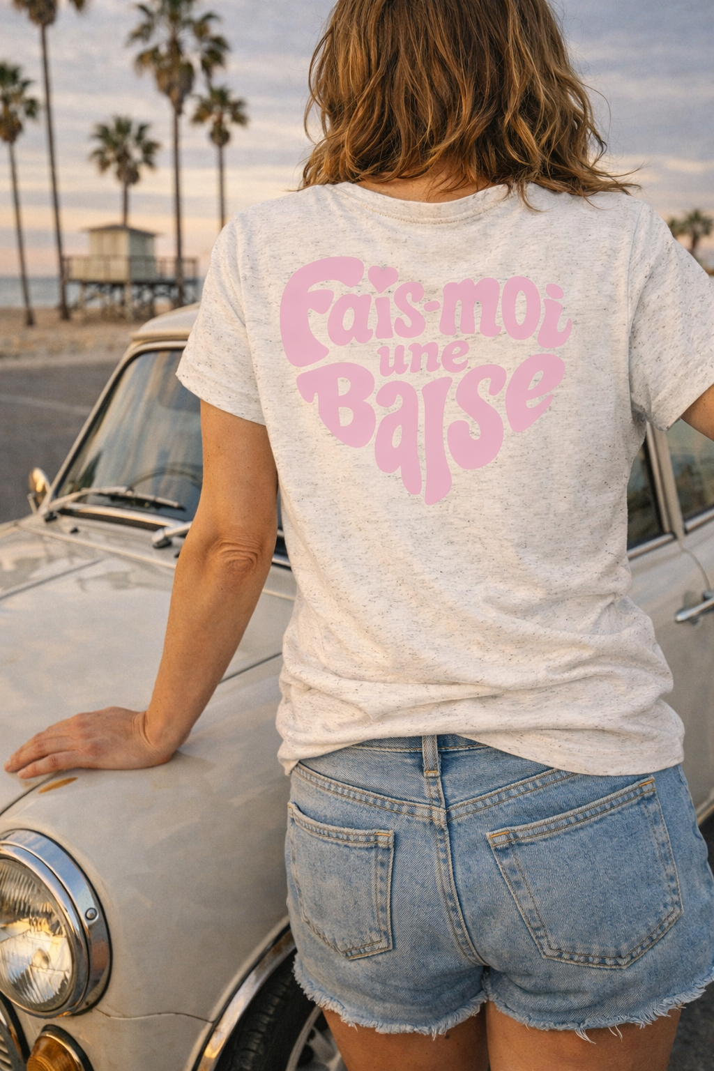 T-Shirt Femme Col Rond échancré "Fais-moi une Baise"